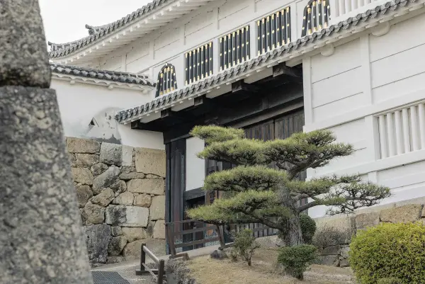 菱の門 桃山の華と開門の記憶