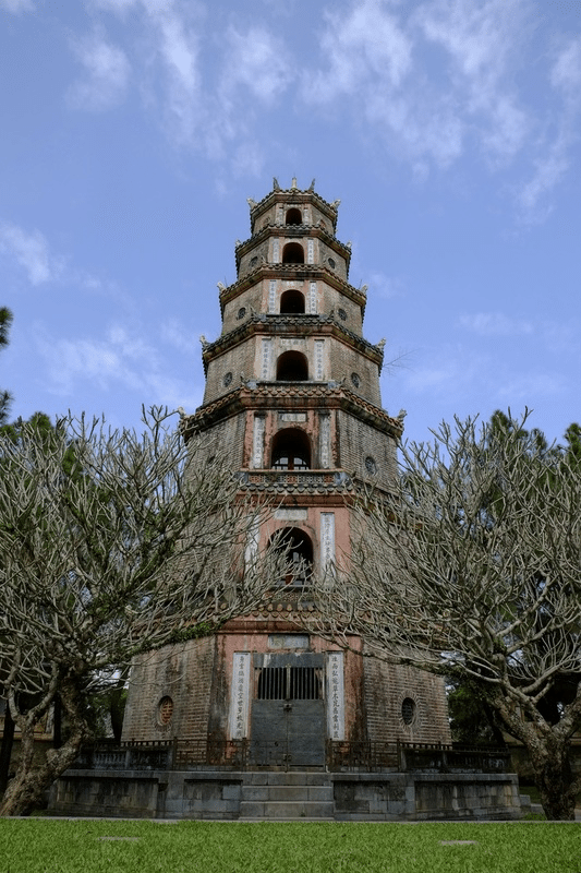 フエのパゴダ Thienmu Pagoda