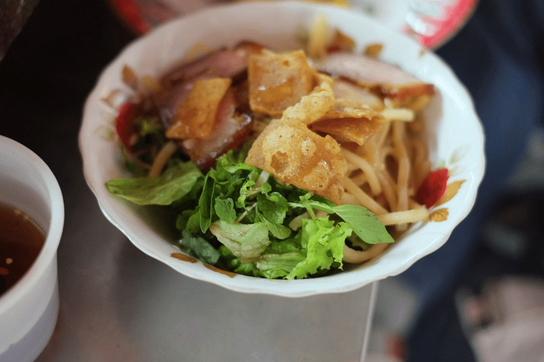 街市にいくと様々な麺があるのは中国に似てますね