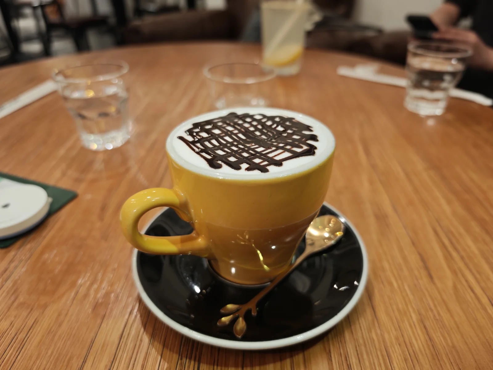 香港へ戻る前の、最後の一杯。