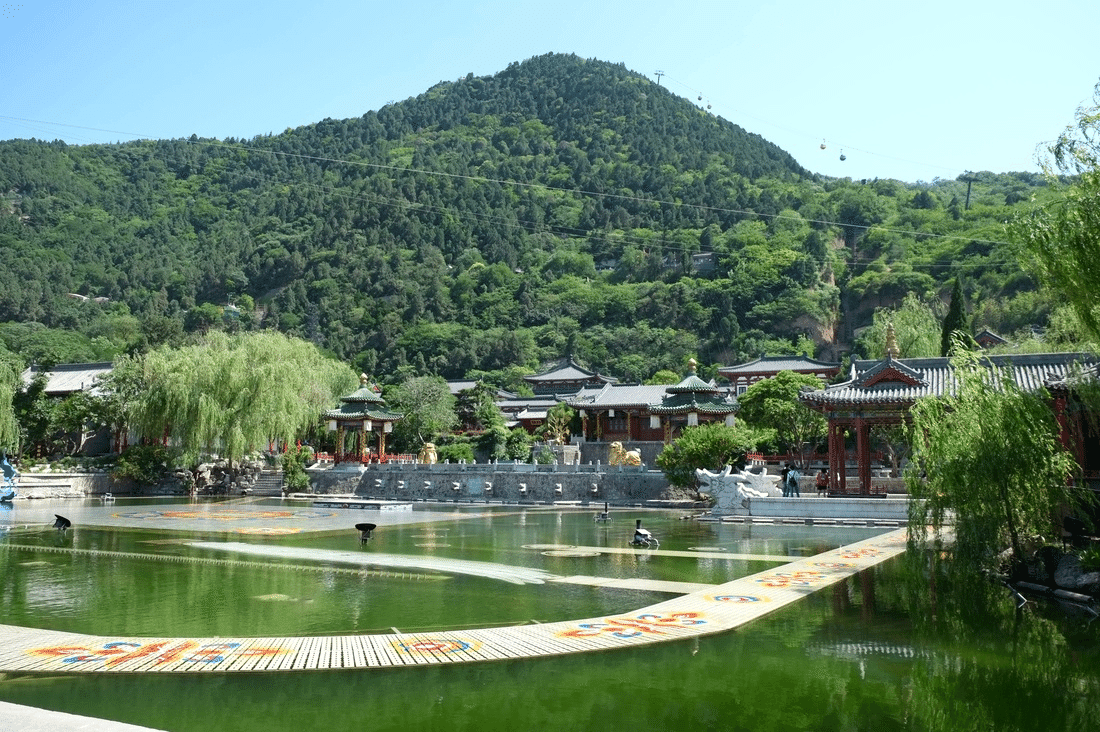 華清池の全景
