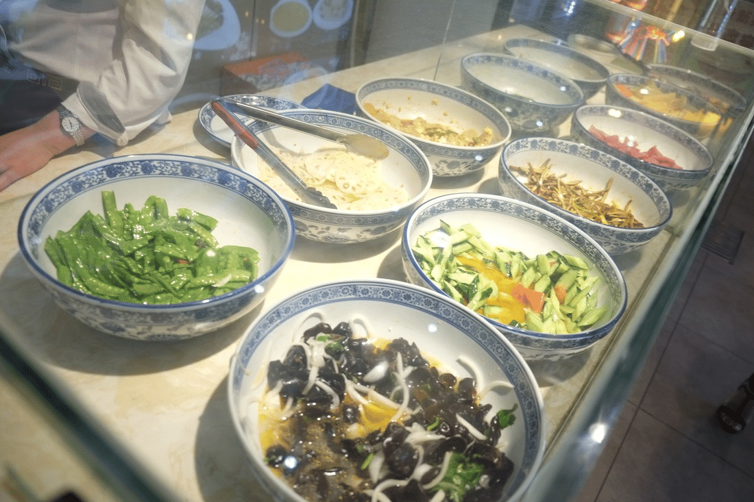 麺に入れる具材